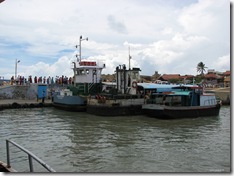 leaving kanyakumari boat jetty