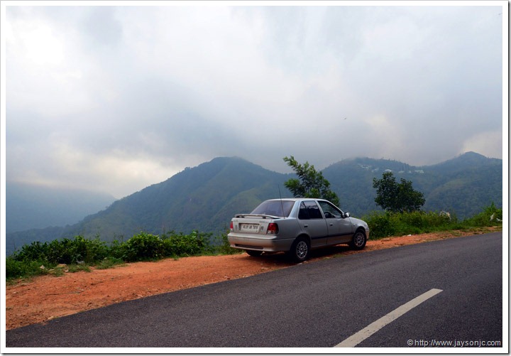 Ponmudi view on the way up - you can see KTDC cottages as well