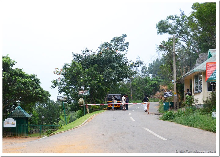 Ponmudi check post - KTDC golden peak entrance on the left