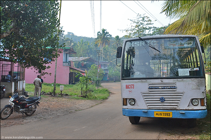 Braemore bus at Mankayam