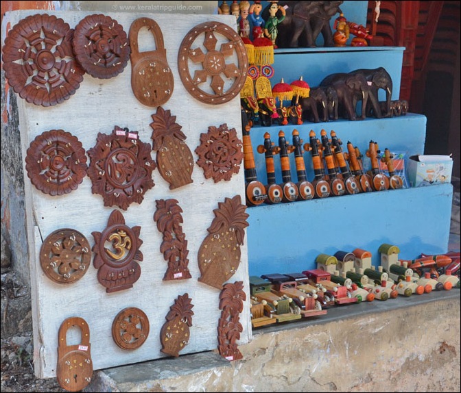 Shopping near padmanabhapuram palace